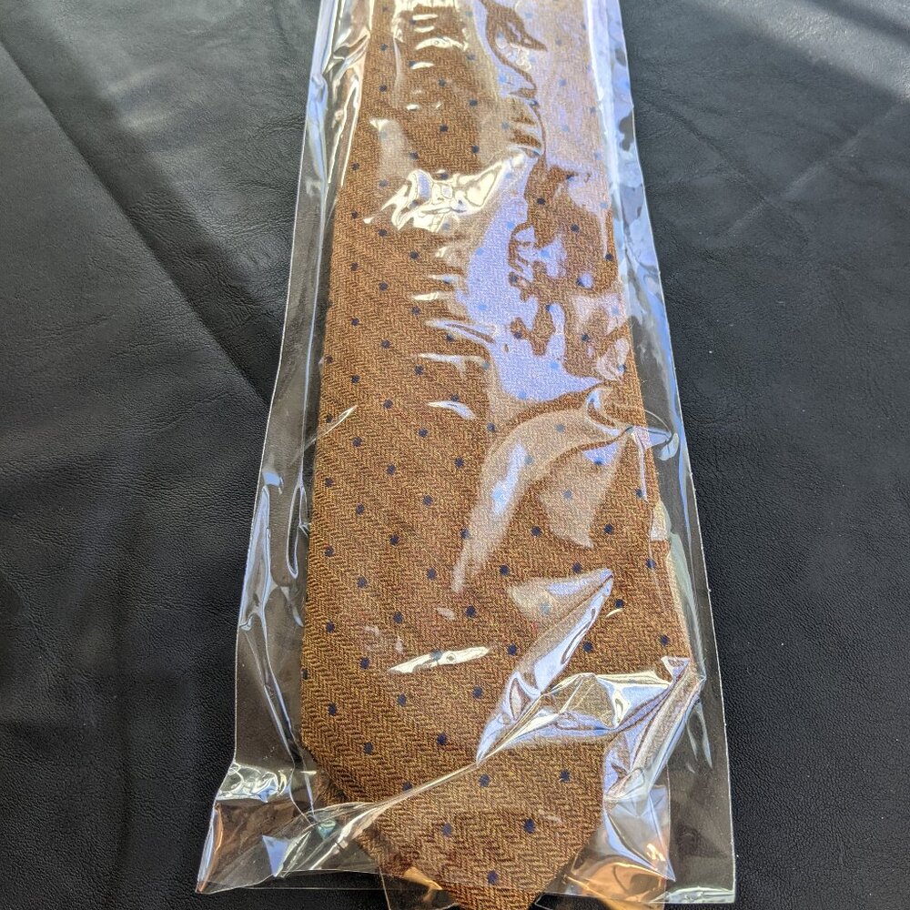 Brand New Hickey Freeman Tie